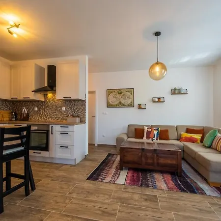 Apartman Paula Kastela Exterior photo